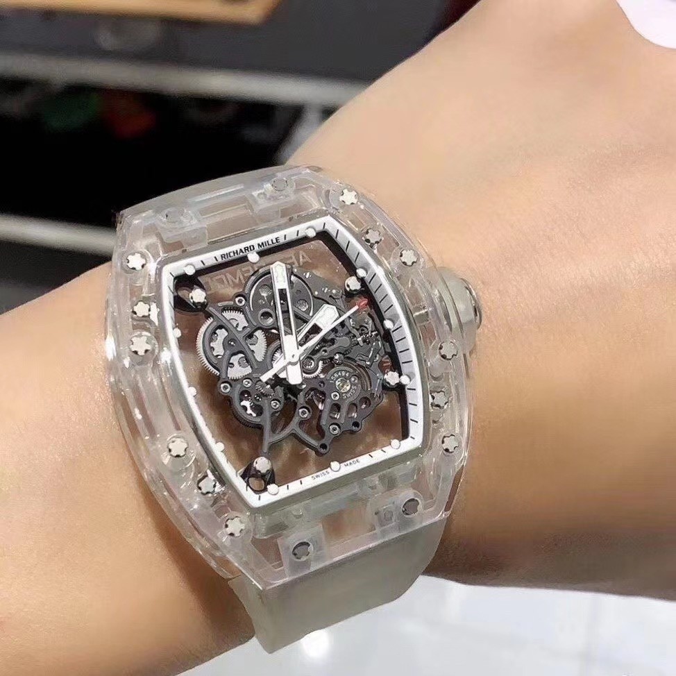 Richard Mille 리차드 밀. 제품 가격은 협의 가능합니다. 구매를 원하시면 WhatsApp +44 7985 939995로 문의해 주세요.